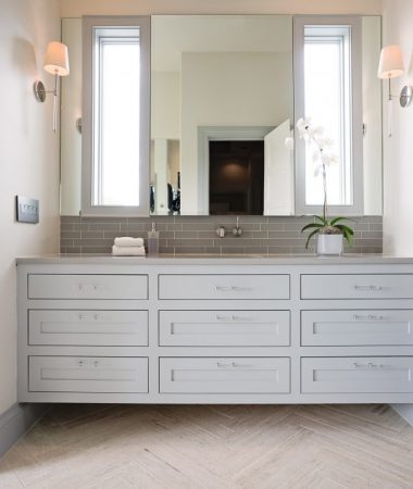 Wooden Cropped Spanish Oaks