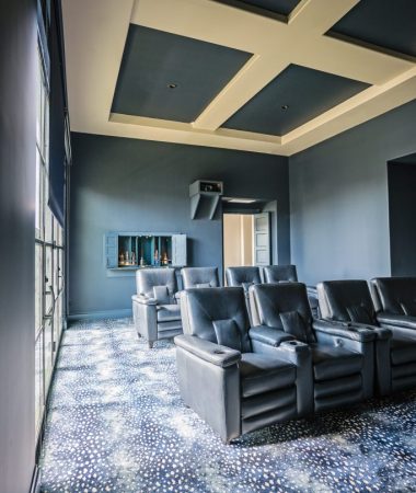 Wooden Cropped Spanish Oaks