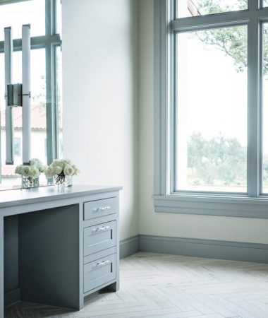 Wooden Cropped Spanish Oaks